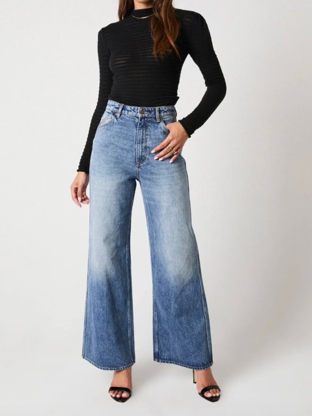 SIZE 28/AUSSIE 10: Rolla's Studio Flare Hire Rise Jeans